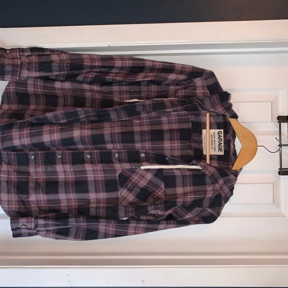 FREE with purchase over $30 🤩Garage Boyfriend Fit purple hooded plaid - XS NWT - Picture 2 of 5